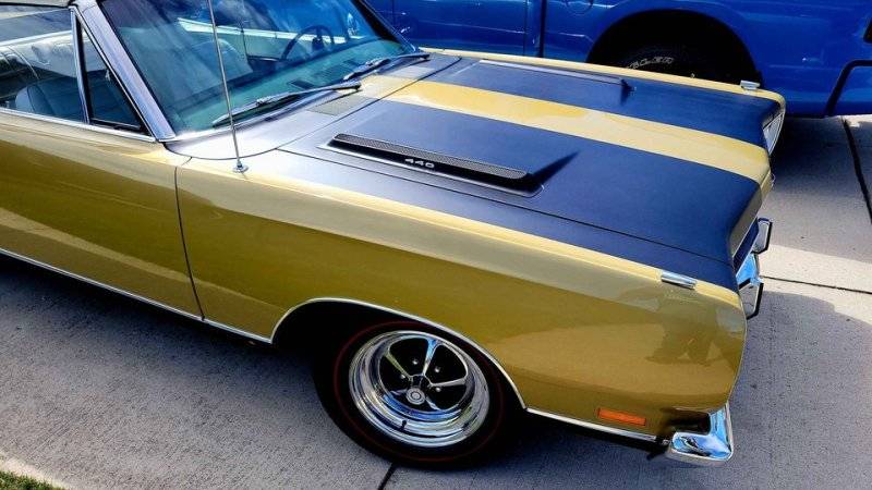 Wheels - '69 Plymouth GTX Convertible Y4 Gold.jpg