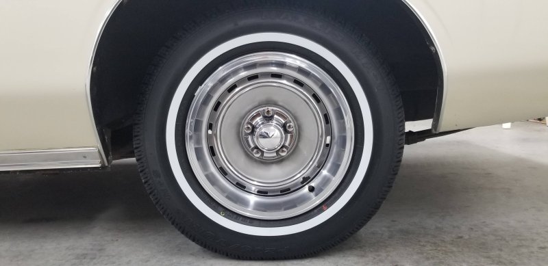 wheels '77 Chrysler Cordoba 2.jpg