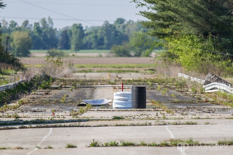 Windy Hollow Kentucky closed drag strip track.jpg