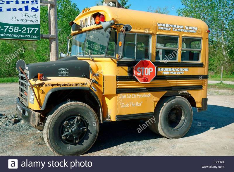 worlds-shortest-school-bus-JB6E6D.jpg