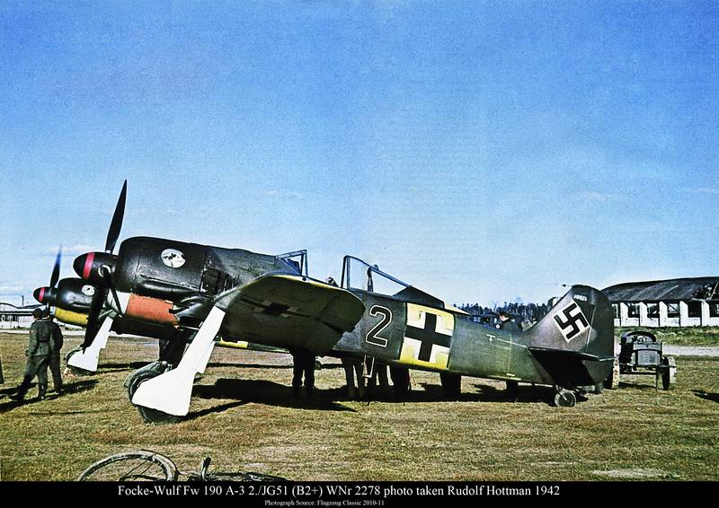 Wulf-Fw-190A3-2.JG51-(B2+)-WNr-2278-Erich-Pflaum-85km-from-St.-Peterburg-Sep-29th-1942-poster-01.jpg