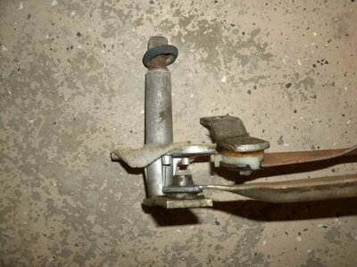 70 wiper linkage etc parts 008.JPG