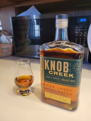 Knob Creek Hy Vee store pick.jpg