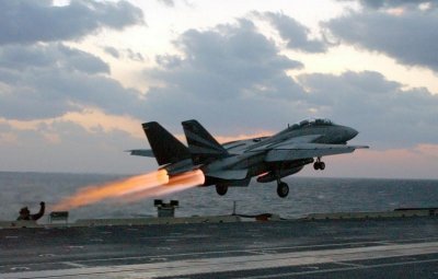 f14_black_tomcat_afterburner[1].jpg