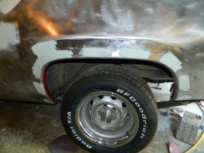 drivers rear quarter wheel well.jpg