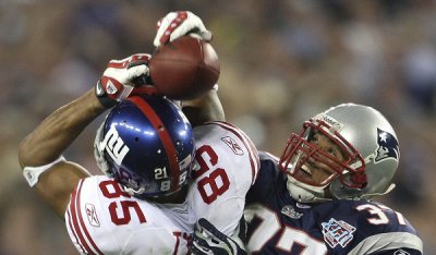 david-tyree-new-york-giants-helmet-catch-super-bowl1.jpg