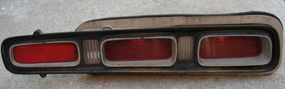 Coronet RT tail light 1.jpg