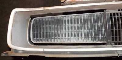 68 grille assy92.jpg