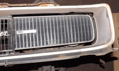 68 grille assy9111.jpg