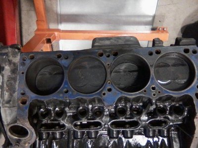 4 right cylinder head.jpg