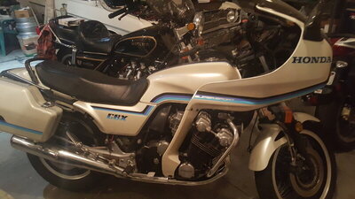 20171112_200710_0011982 Honda cbx 1000.jpg