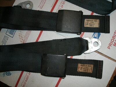 1970 seat belts 005.JPG