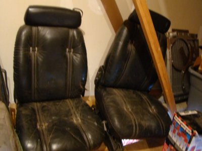 1979 Magnum Bucket Seats.JPG