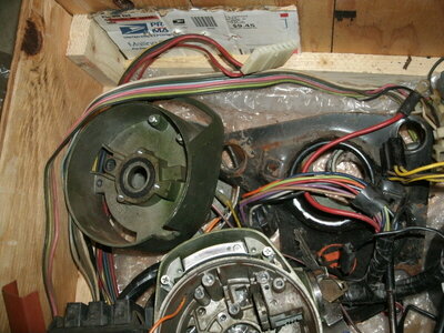 Box of strg colm parts 1970 005.JPG