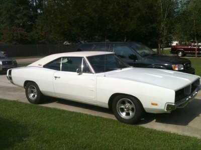 1969-Dodge-Charger-before[1].jpg