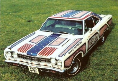 '68 Road Runner paint[1].jpg