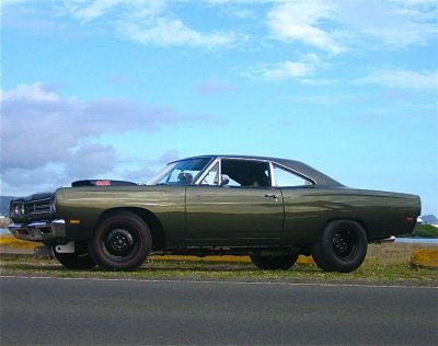 69.5 Roadrunner 4406bbl A12 Ivy Green.jpg