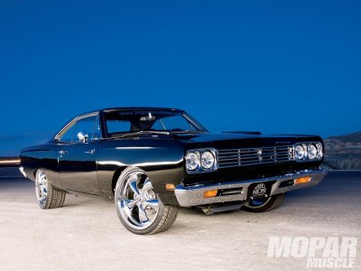 mopp_1010_01_o+1969_plymouth_road_runner+roadrunner.jpg