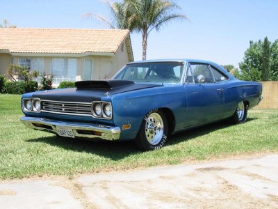 69 Roadrunner Drag Car w-6bbl hood blue.jpg