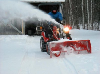 SnowBlowA.jpg