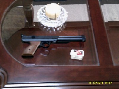 Gun Daisey .177cal 4.5mm Powerline 717 Target Air Pistol #2.jpg