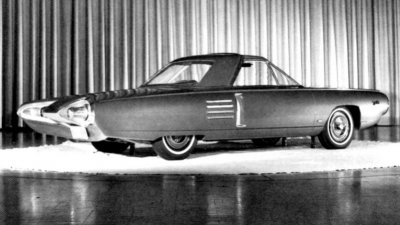 64 Chrysler Turbine Typhoon Concept.jpg