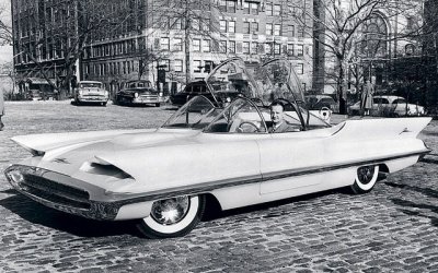 55 Lincoln Furura Concept Bat Mobile #5a.jpg