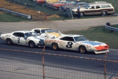 70 Superbird Nascar #3 @ Milwaukee RogerTing 1972.jpg