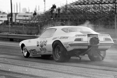 70 Firebird FC Boss Bird Arnie Beswick Hemi Powered #1.jpg