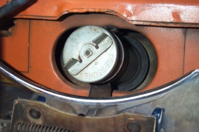 gas cap 2.jpg