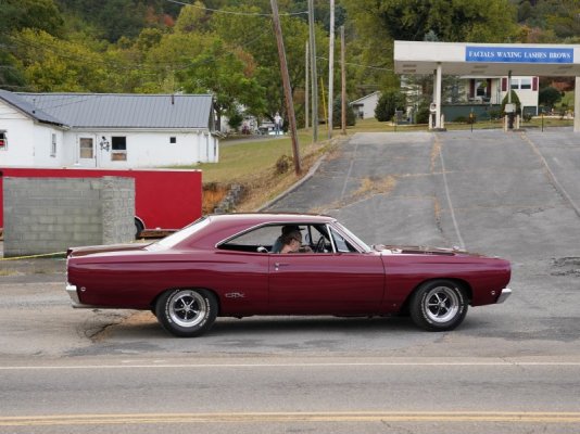 heritage days parade 10-13-23 pic3.jpg