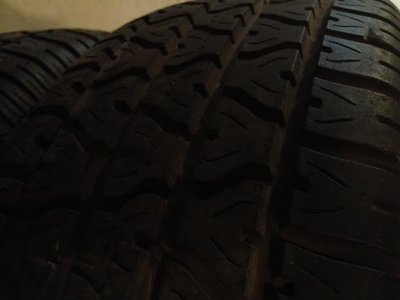 tire tread.jpg