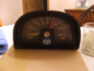 hood tach 006.jpg