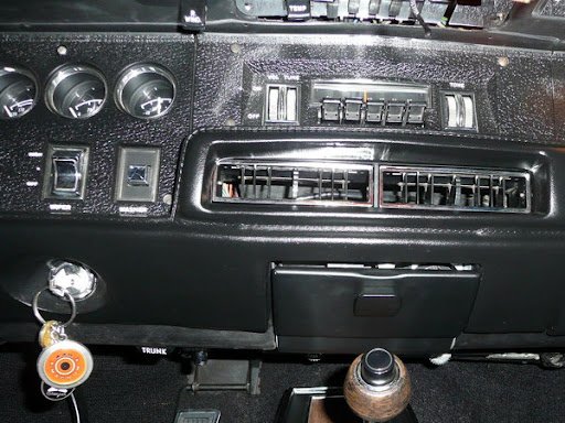 rear-defog switch 3.jpg