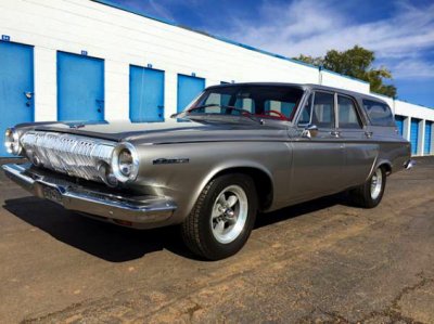 63-Dodge-330-fr-565x423.jpg