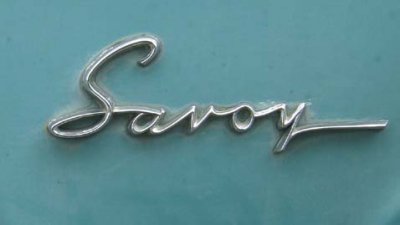 55_Plymouth_Savoy_Emblem.jpg