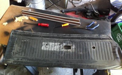 Drivers Door Panel Disassembly.jpg