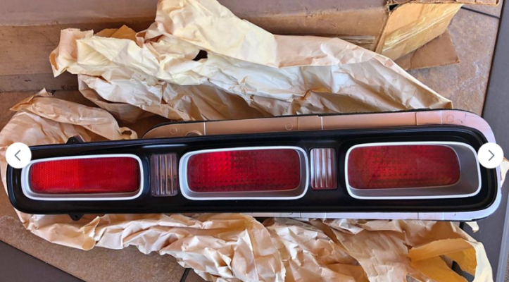 Screenshot 2024-10-21 at 14-11-33 Marketplace - 1970 Dodge Coronet R_T NOS taillight assemblie...png