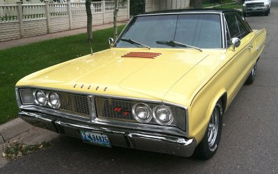 1967-dodge-coronet-with a 66 grille..jpg