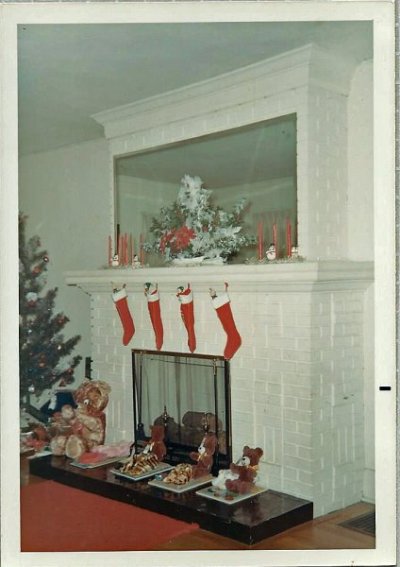 Christmas 1967 (7).jpg