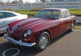 280px-Jensen_CV8_red[1].jpg