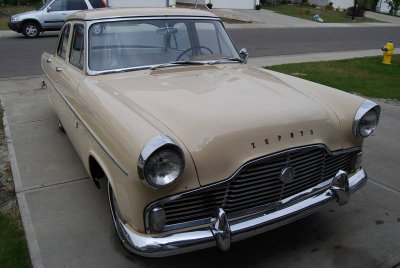 1959 Ford Zephyr.jpg