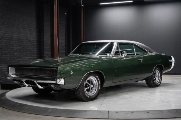 dodge-charger-1968 (3).jpg