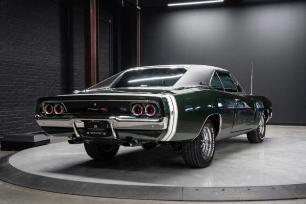 dodge-charger-1968 (7).jpg