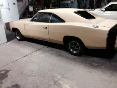 1969 Dodge Charger 500 SE Yellow Drive Side.jpg