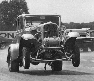 32 Ford 5 Window coupe wheels up.jpg