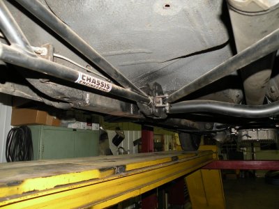 UNDERCARRIAGE 65 DODGE BLACK CORONET 003.jpg