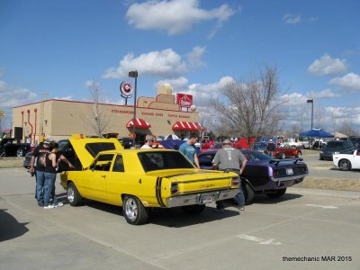 Car Show at Freddies 3-22-023.jpg