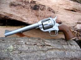 Gun Virginian Dragoon Stainless Steal 6in barrel from Interarms.jpg