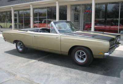 Spanish-Gold-1969-Road-Runner-Convertible.jpg